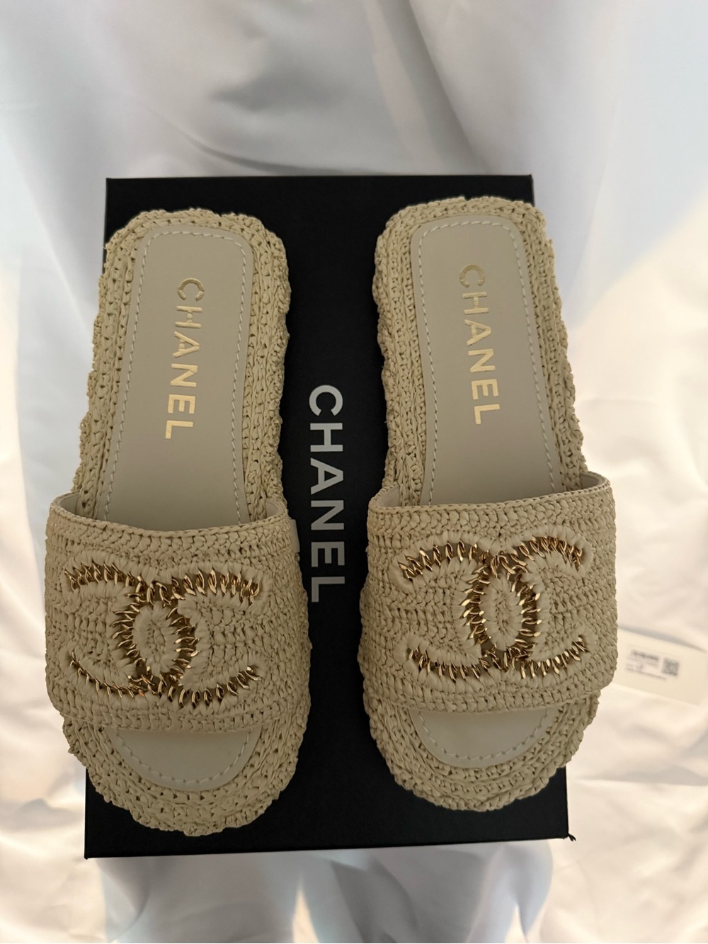 CHANEL Beige Raffia CC Chain-Trim Slide Mules